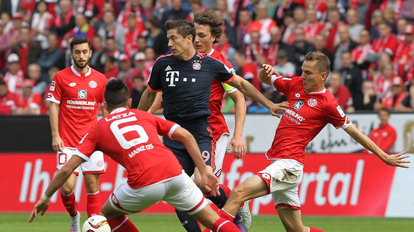 上展现出她 上展现出她