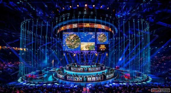 羽毛球运动 羽毛球运动