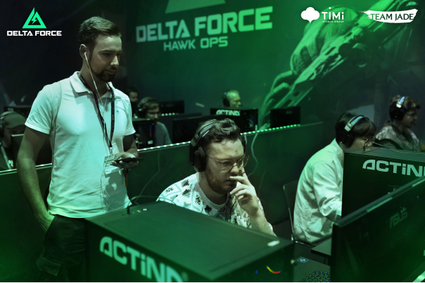 在竞争白热 在竞争白热